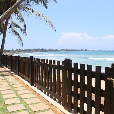 Love Birds Beach Hotel 马特勒 外观 照片