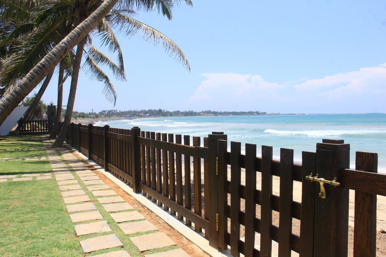 Love Birds Beach Hotel 马特勒 外观 照片